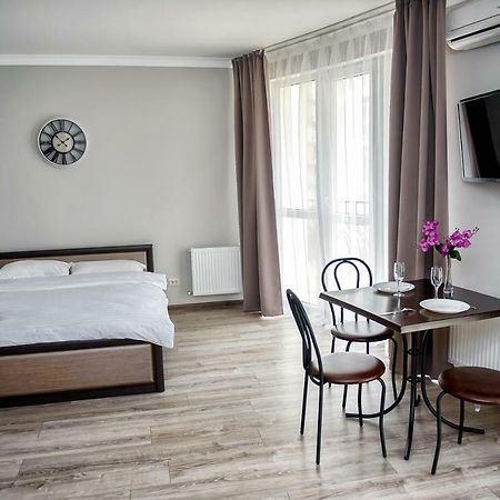 Apart Reserve Sloboda Loft อิวาโน-ฟรานกิฟสเก ภายนอก รูปภาพ