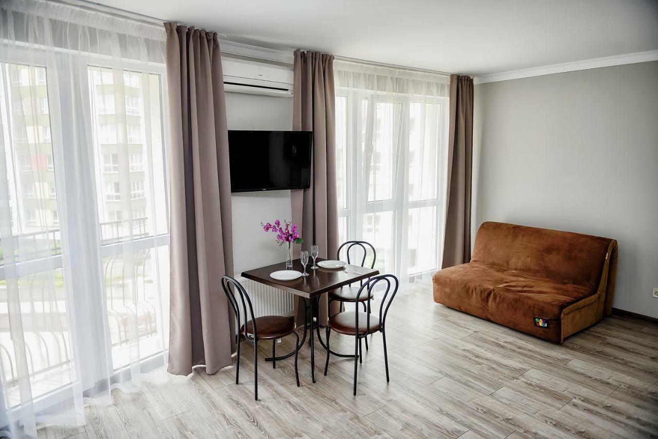 Apart Reserve Sloboda Loft อิวาโน-ฟรานกิฟสเก ภายนอก รูปภาพ